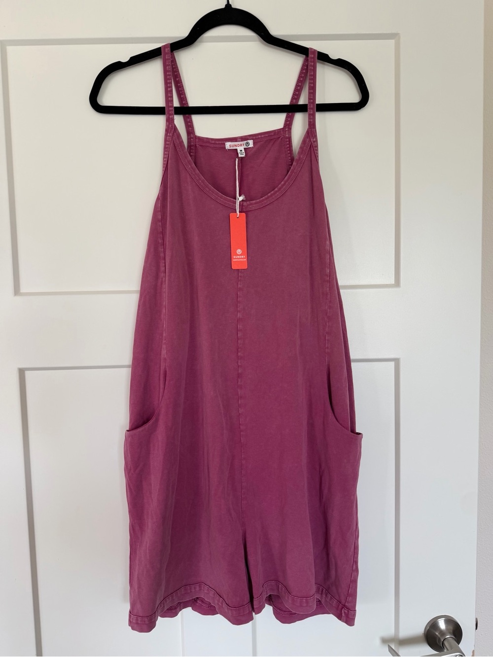 NWT Sundry Mauve Sleeveless Pocket Romper